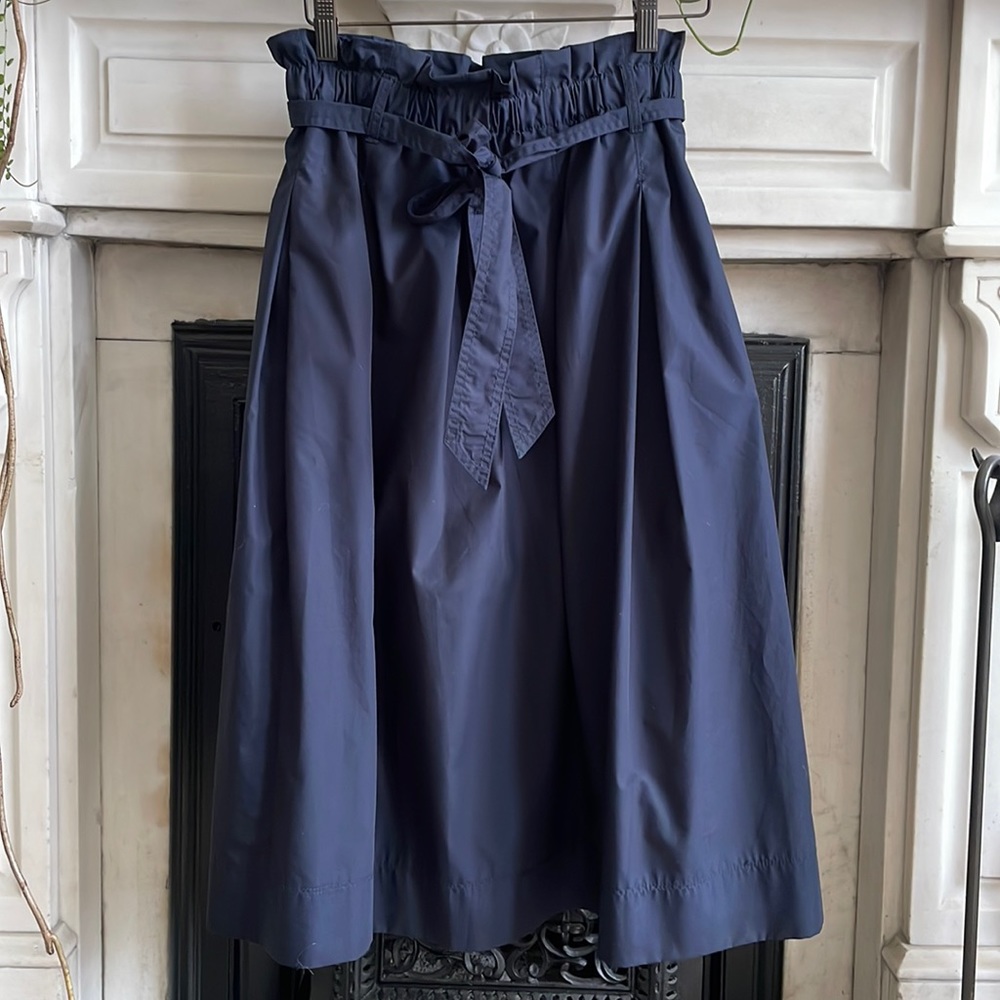 H & M pleated skirt